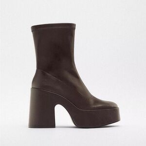 Zara Brown Heeled Platform Boots